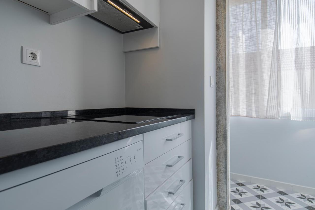 Graceful 2Bdr Duplex Apartment By Lovelystay Lissabon Buitenkant foto