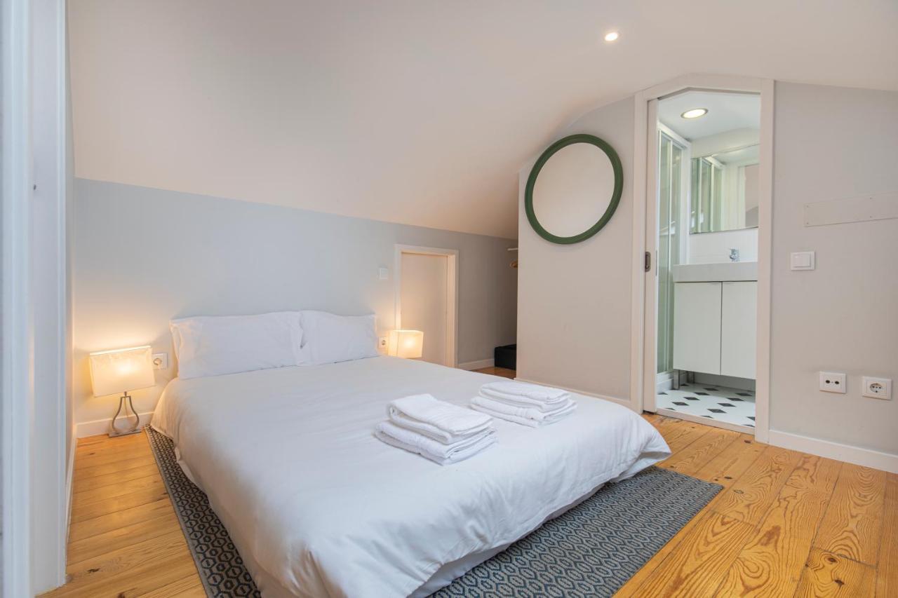 Graceful 2Bdr Duplex Apartment By Lovelystay Lissabon Buitenkant foto