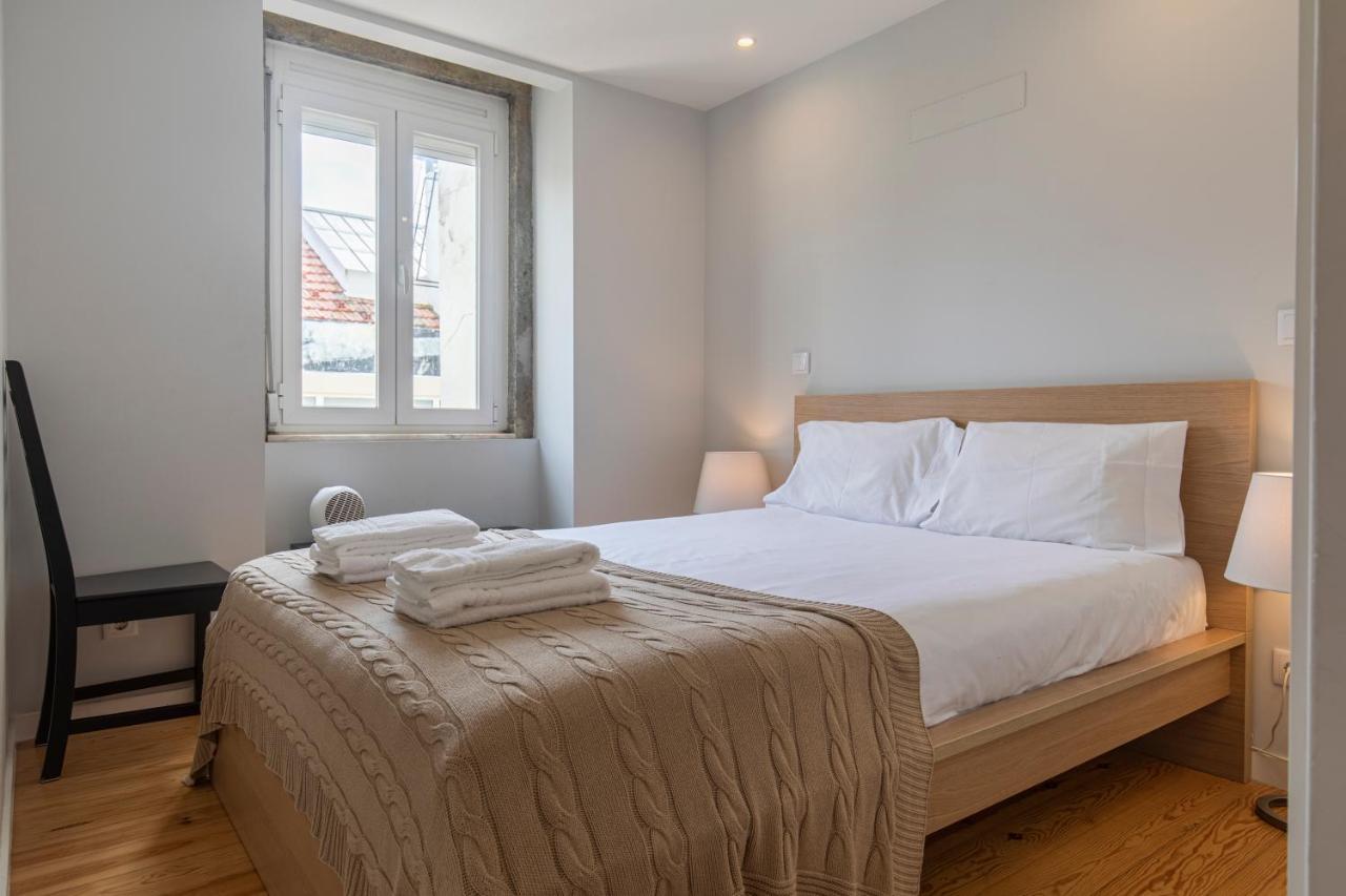 Graceful 2Bdr Duplex Apartment By Lovelystay Lissabon Buitenkant foto