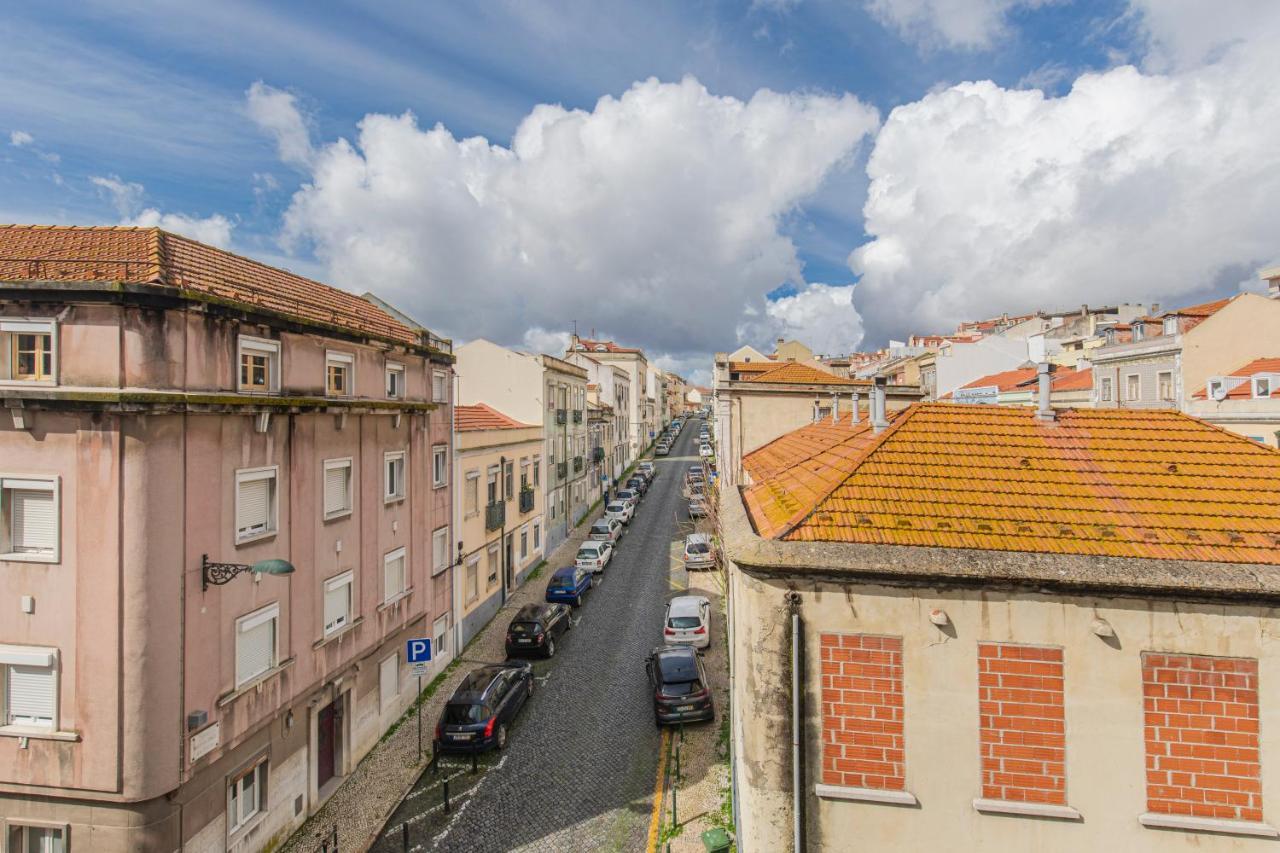 Graceful 2Bdr Duplex Apartment By Lovelystay Lissabon Buitenkant foto